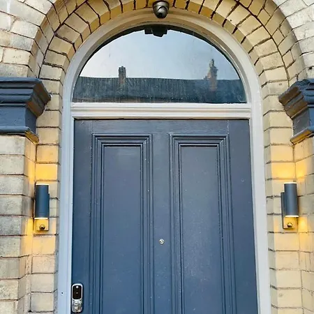 Apartment Westbourne Villas Suite 5